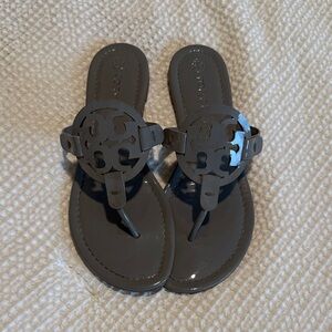 Tory Burch Dark Gray shiny pleather Sandals